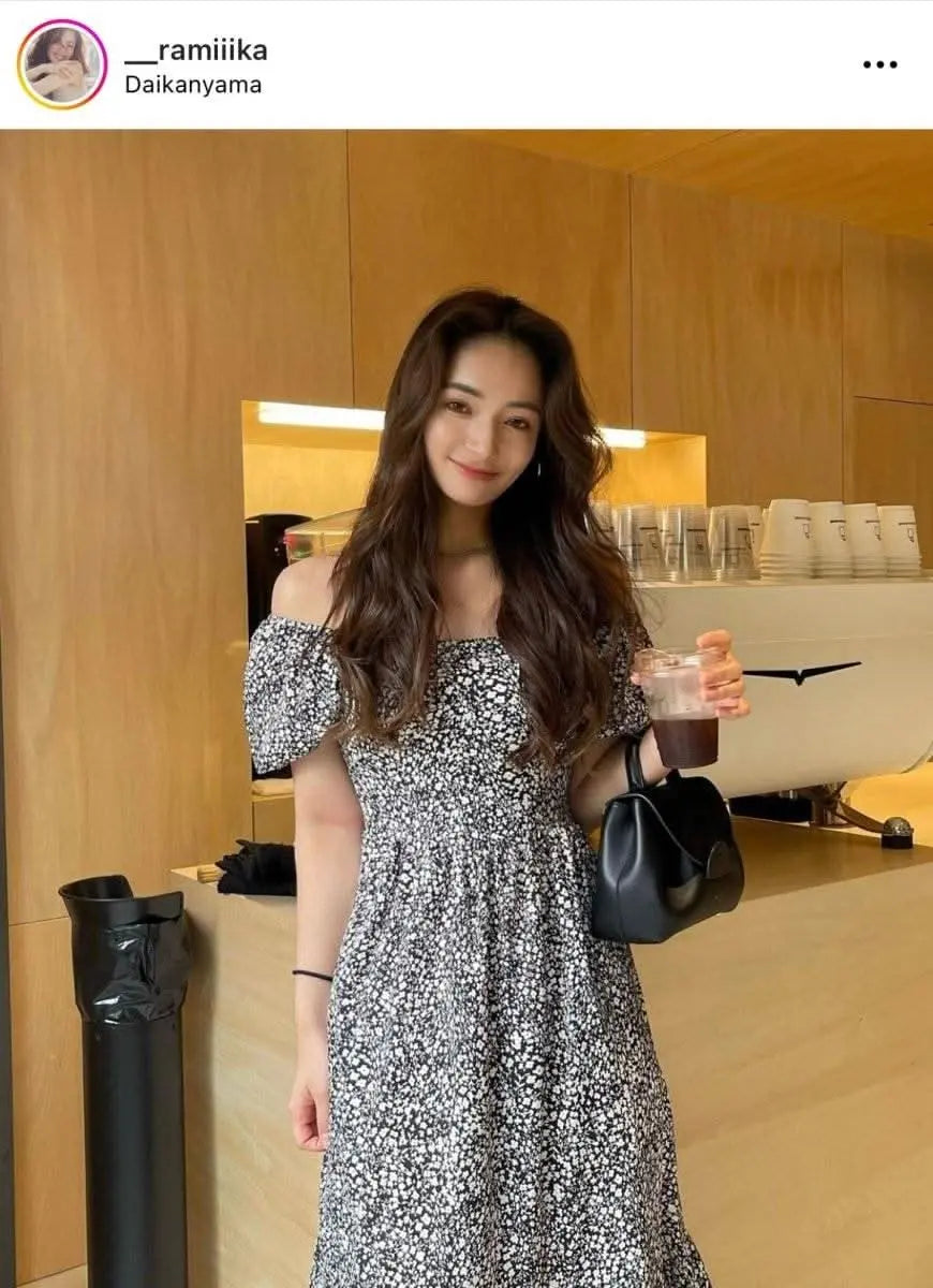 <1点即納あり>〈あみ様ご愛用〉ミクロフラワーワンピース 2タイプ展開 mirror me