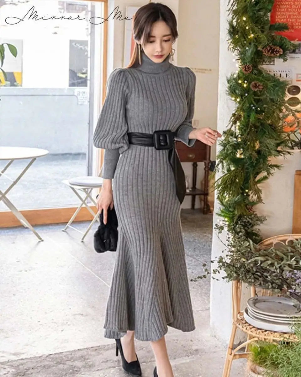 <残り1点!>【動画あり】タートルネックふんわり美シルエットリブワンピース 2色展開 mirror me