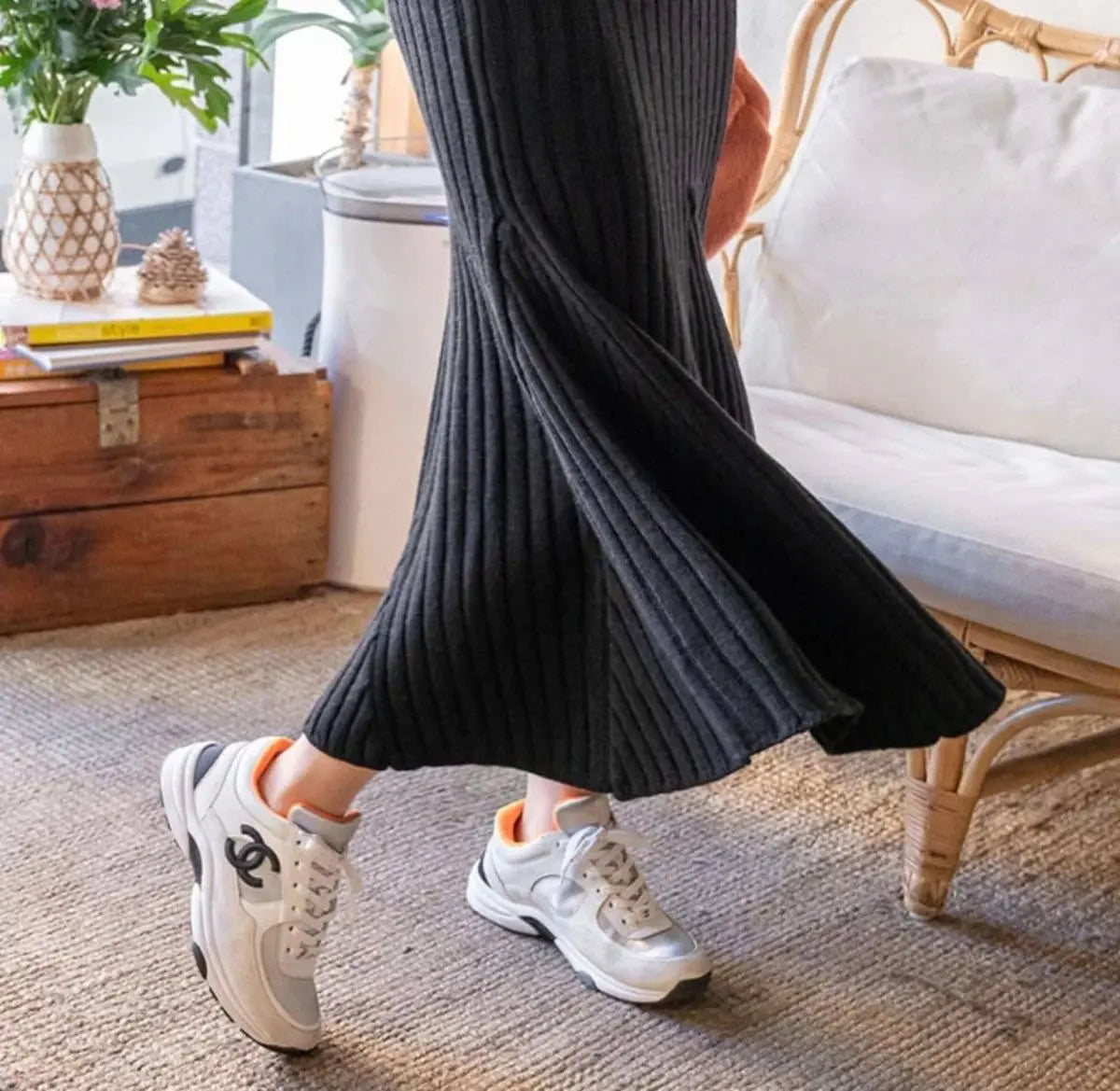 <残り1点!>【動画あり】タートルネックふんわり美シルエットリブワンピース 2色展開 mirror me