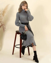 <残り1点!>【動画あり】タートルネックふんわり美シルエットリブワンピース 2色展開 mirror me