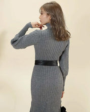 <残り1点!>【動画あり】タートルネックふんわり美シルエットリブワンピース 2色展開 mirror me