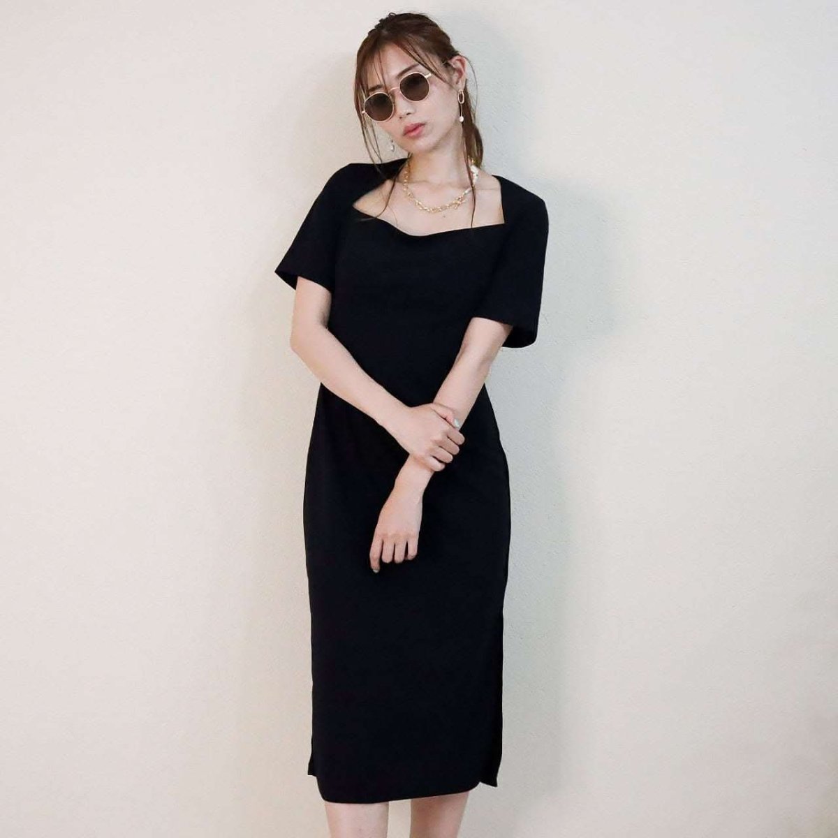 <ベージュ1点即納>【動画あり】オープンバックバイカラーリボンワンピース 2色展開 - select store mirror me<ベージュ1点即納>【動画あり】オープンバックバイカラーリボンワンピース 2色展開194477774mirror meselect store mirror me194477774【即納】ベージュ M