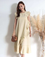 <ブラック1点即納>【動画あり】アシンメトリーデザインプリーツフリルワンピース 3色展開 - select store mirror me<ブラック1点即納>【動画あり】アシンメトリーデザインプリーツフリルワンピース 3色展開194555280mirror meselect store mirror me194555280ホワイト