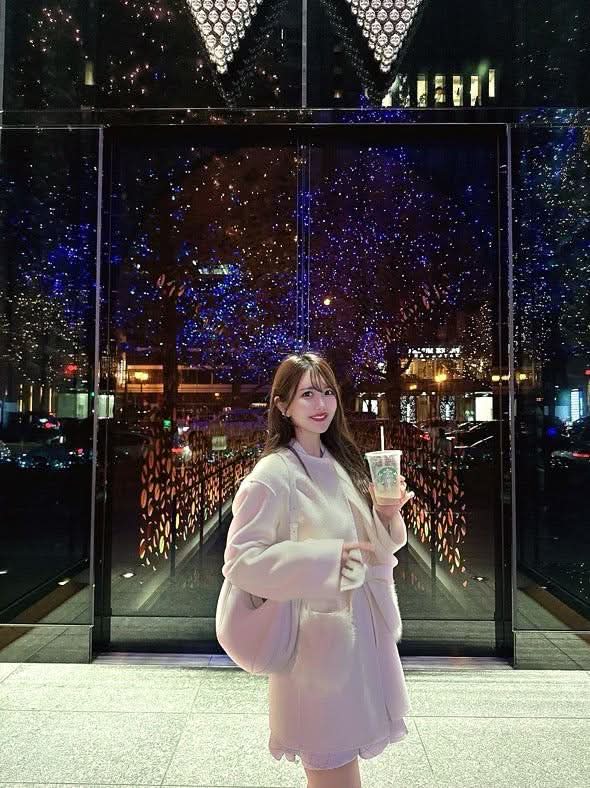 <インスタグラマー様ご愛用>【高品質ウール100%&フォックスファー】【動画あり】ボリュームファーポケットコート2点セット 2色展開 mirror me