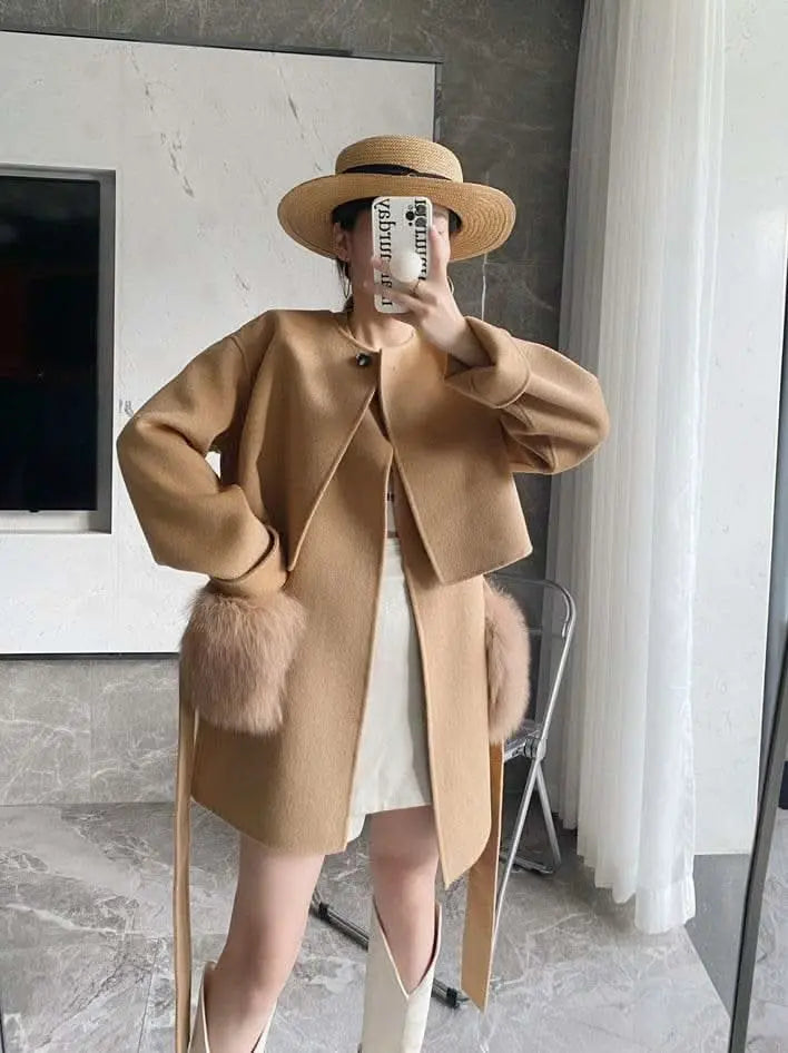 <インスタグラマー様ご愛用>【高品質ウール100%&フォックスファー】【動画あり】ボリュームファーポケットコート2点セット 2色展開 mirror me