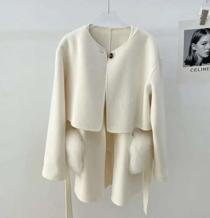 <インスタグラマー様ご愛用>【高品質ウール100%&フォックスファー】【動画あり】ボリュームファーポケットコート2点セット 2色展開 mirror me