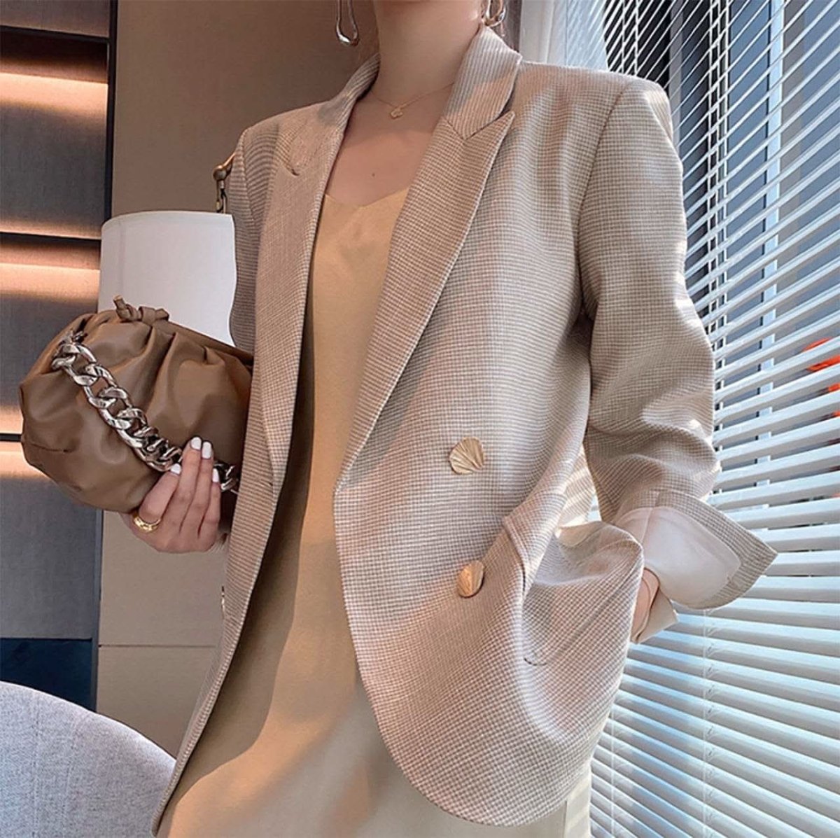 【動画あり】デザインボタン上質素材ダブルブレストジャケット - select store mirror me【動画あり】デザインボタン上質素材ダブルブレストジャケット101154662mirror meselect store mirror me101154662XS