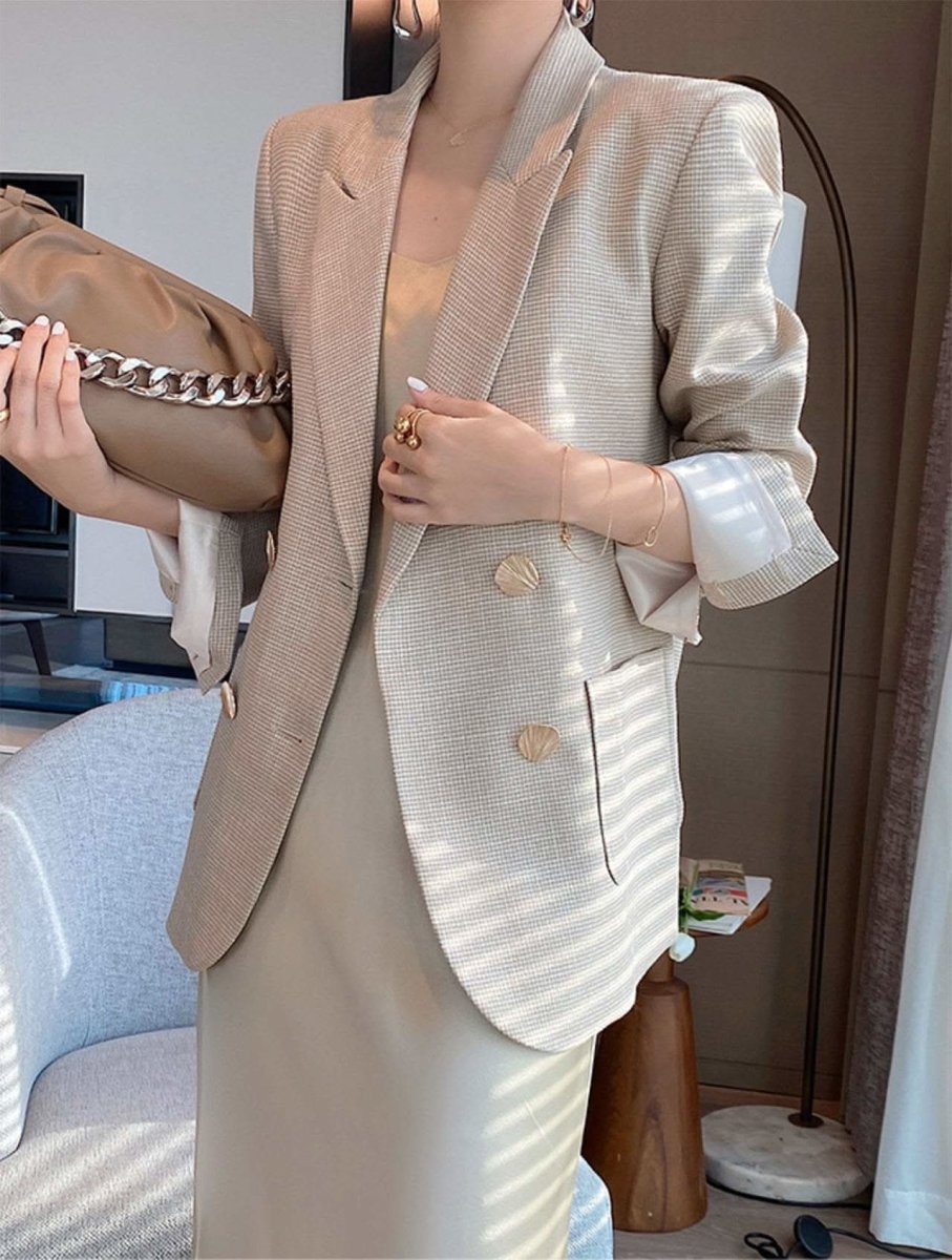 【動画あり】デザインボタン上質素材ダブルブレストジャケット - select store mirror me【動画あり】デザインボタン上質素材ダブルブレストジャケット101154662mirror meselect store mirror me101154662XS