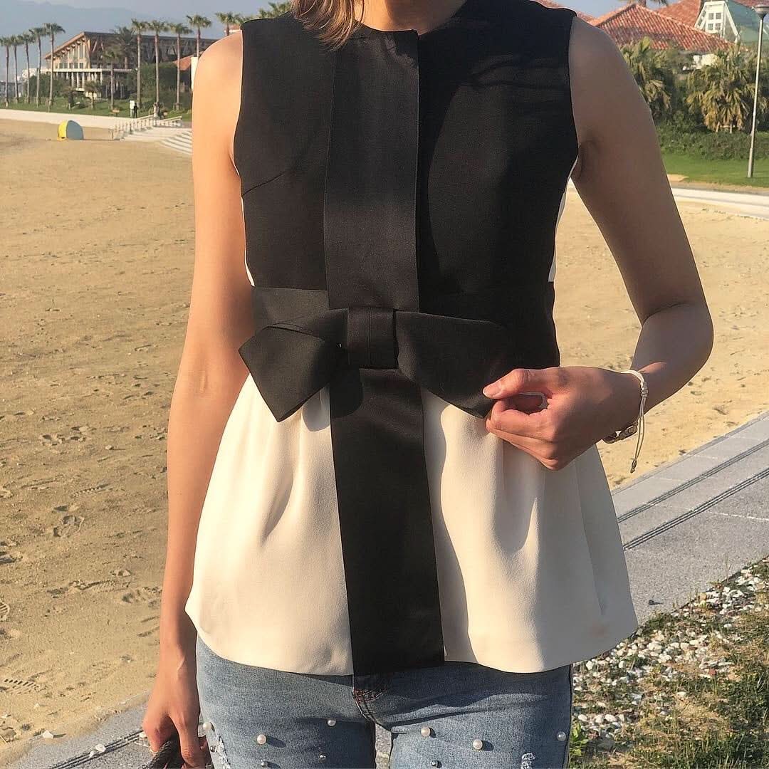 【殿堂入り】リボン付きコントラストノースリジャケット - select store mirror me【殿堂入り】リボン付きコントラストノースリジャケット101999623mirror meselect store mirror me101999623S