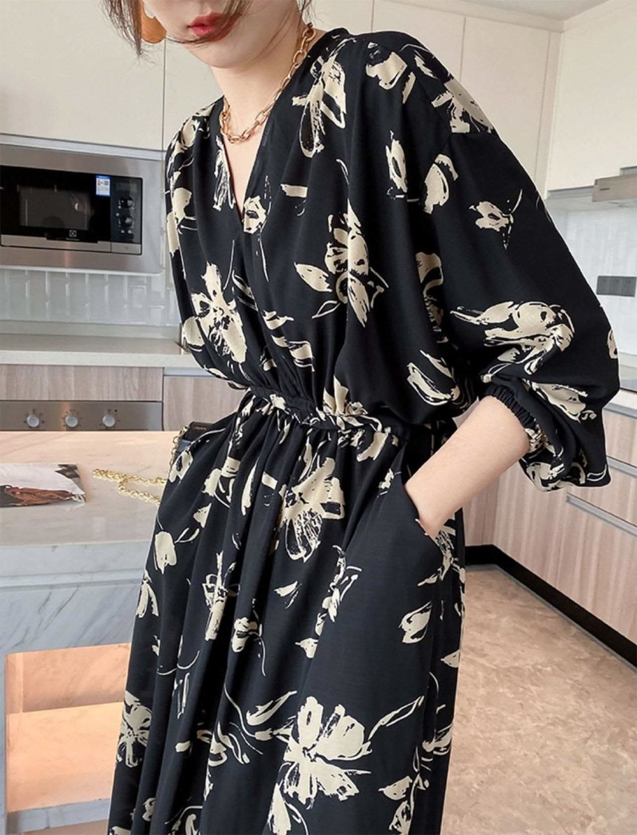 【動画あり】シックフラワーデザインポケットミドル丈ワンピース - select store mirror me【動画あり】シックフラワーデザインポケットミドル丈ワンピース108232530mirror meselect store mirror me108232530S