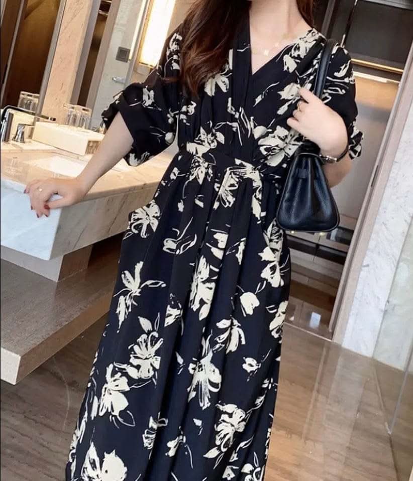 【動画あり】シックフラワーデザインポケットミドル丈ワンピース - select store mirror me【動画あり】シックフラワーデザインポケットミドル丈ワンピース108232530mirror meselect store mirror me108232530S