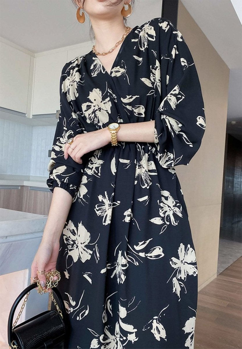 【動画あり】シックフラワーデザインポケットミドル丈ワンピース - select store mirror me【動画あり】シックフラワーデザインポケットミドル丈ワンピース108232530mirror meselect store mirror me108232530S