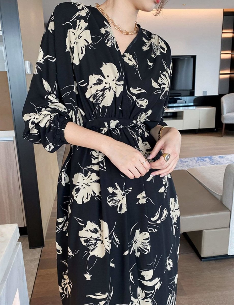 【動画あり】シックフラワーデザインポケットミドル丈ワンピース - select store mirror me【動画あり】シックフラワーデザインポケットミドル丈ワンピース108232530mirror meselect store mirror me108232530S