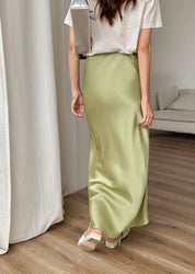 【動画あり】春カラーサテンロングスカート 11色展開 - select store mirror me【動画あり】春カラーサテンロングスカート 11色展開199897410mirror meselect store mirror me199897410ホワイトS