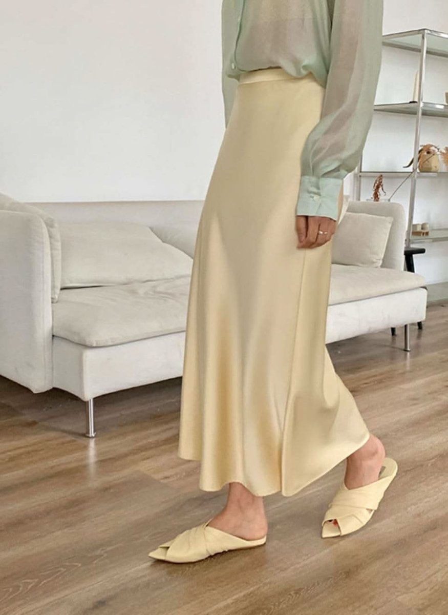 【動画あり】春カラーサテンロングスカート 11色展開 - select store mirror me【動画あり】春カラーサテンロングスカート 11色展開199897410mirror meselect store mirror me199897410ホワイトS