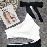 大人気!バイカラーブラックリボンアシンメトリービキニ - select store mirror me大人気!バイカラーブラックリボンアシンメトリービキニ114505395mirror meselect store mirror me114505395S