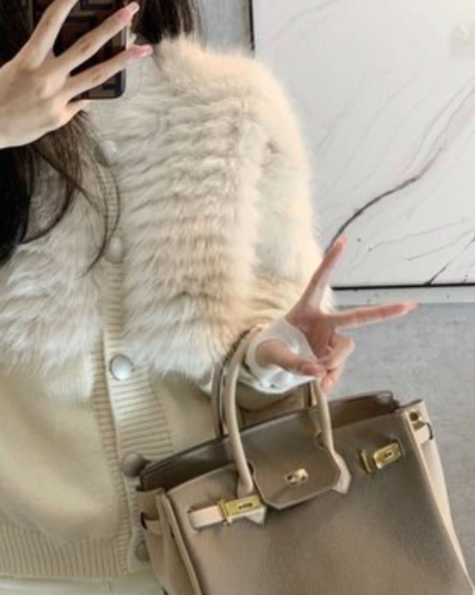 【上質】ボリュームファー切り替えニットカーディガン - select store mirror me【上質】ボリュームファー切り替えニットカーディガン156155440mirror meselect store mirror me156155440S