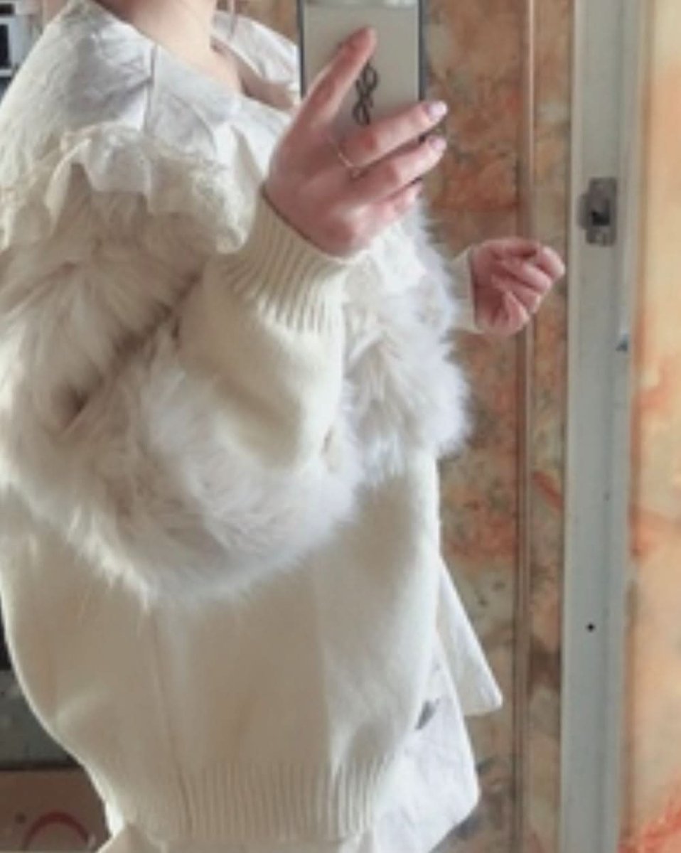 【上質】ボリュームファー切り替えニットカーディガン - select store mirror me【上質】ボリュームファー切り替えニットカーディガン156155440mirror meselect store mirror me156155440S