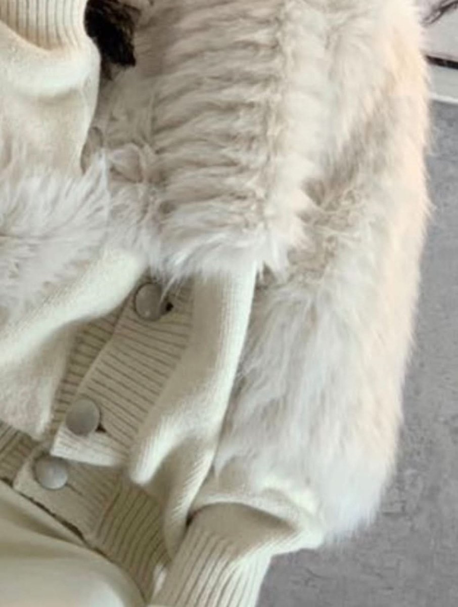 【上質】ボリュームファー切り替えニットカーディガン - select store mirror me【上質】ボリュームファー切り替えニットカーディガン156155440mirror meselect store mirror me156155440S