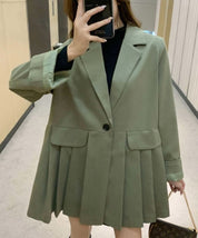 【動画あり】くすみグリーンフロントプリーツデザインジャケット - select store mirror me【動画あり】くすみグリーンフロントプリーツデザインジャケット163599564mirror meselect store mirror me163599564S