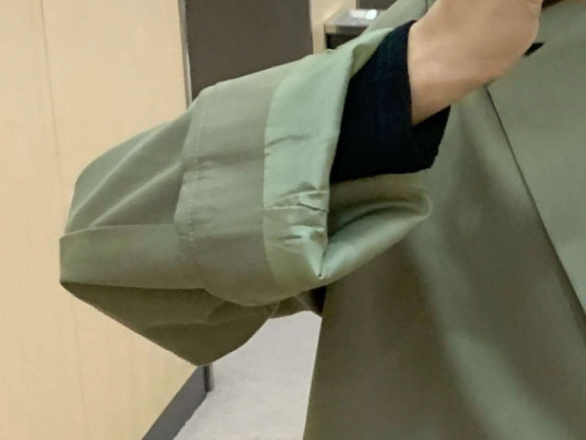 【動画あり】くすみグリーンフロントプリーツデザインジャケット - select store mirror me【動画あり】くすみグリーンフロントプリーツデザインジャケット163599564mirror meselect store mirror me163599564S