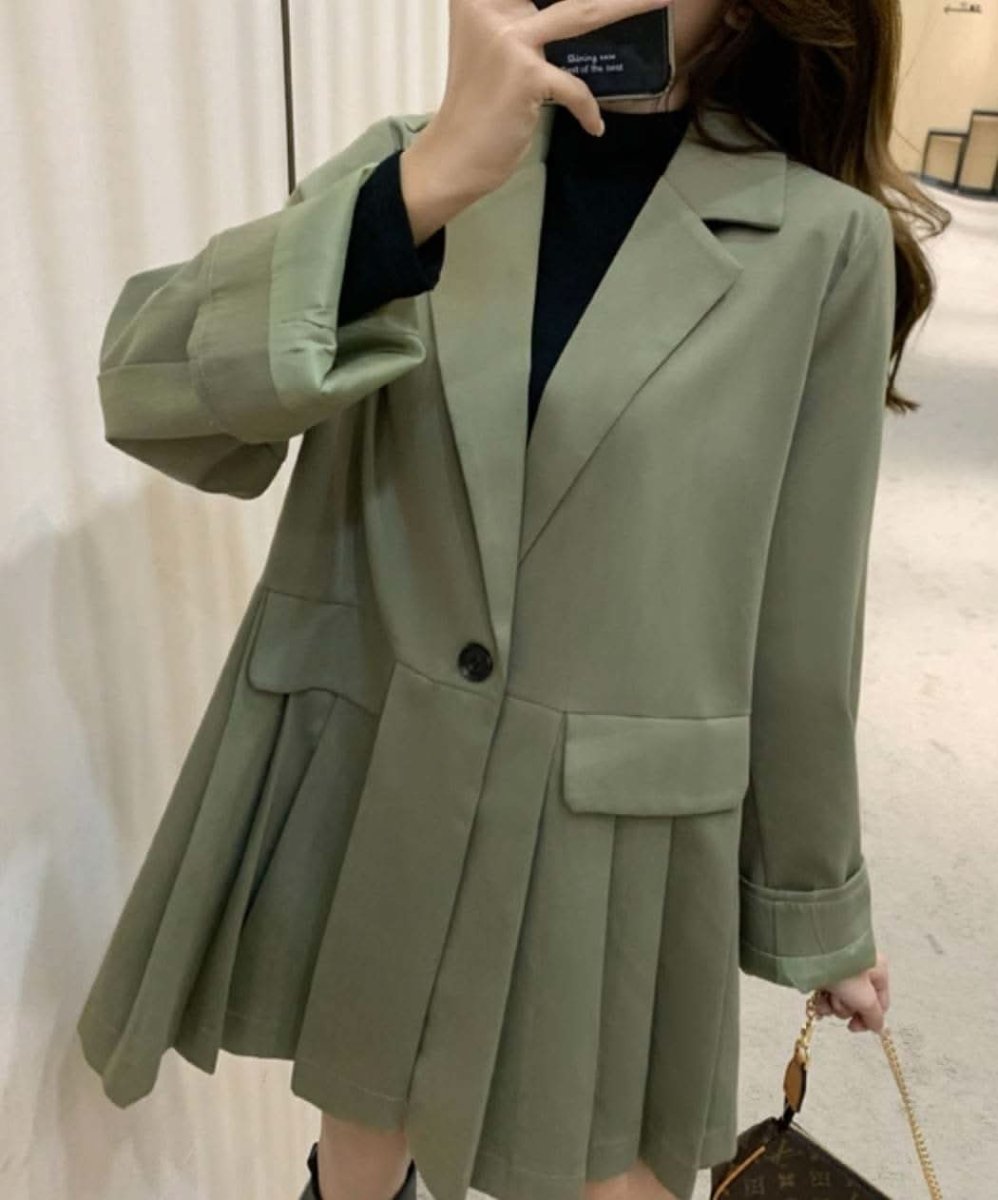 【動画あり】くすみグリーンフロントプリーツデザインジャケット - select store mirror me【動画あり】くすみグリーンフロントプリーツデザインジャケット163599564mirror meselect store mirror me163599564S