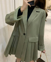 【動画あり】くすみグリーンフロントプリーツデザインジャケット - select store mirror me【動画あり】くすみグリーンフロントプリーツデザインジャケット163599564mirror meselect store mirror me163599564S