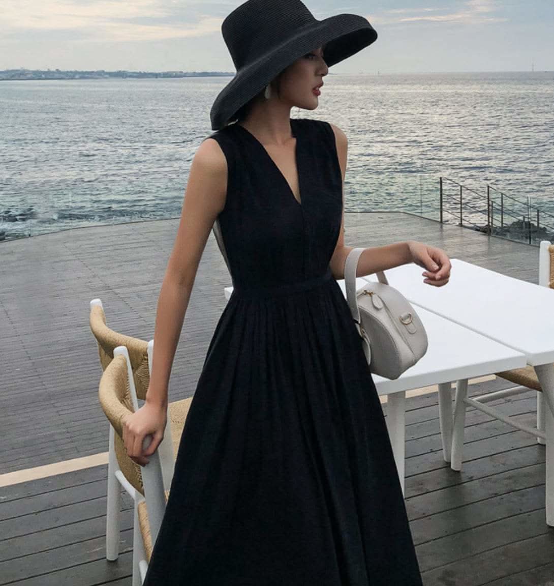 【動画あり】バックシースルーオープンフレアワンピース - select store mirror me【動画あり】バックシースルーオープンフレアワンピース179955473mirror meselect store mirror me179955473XS