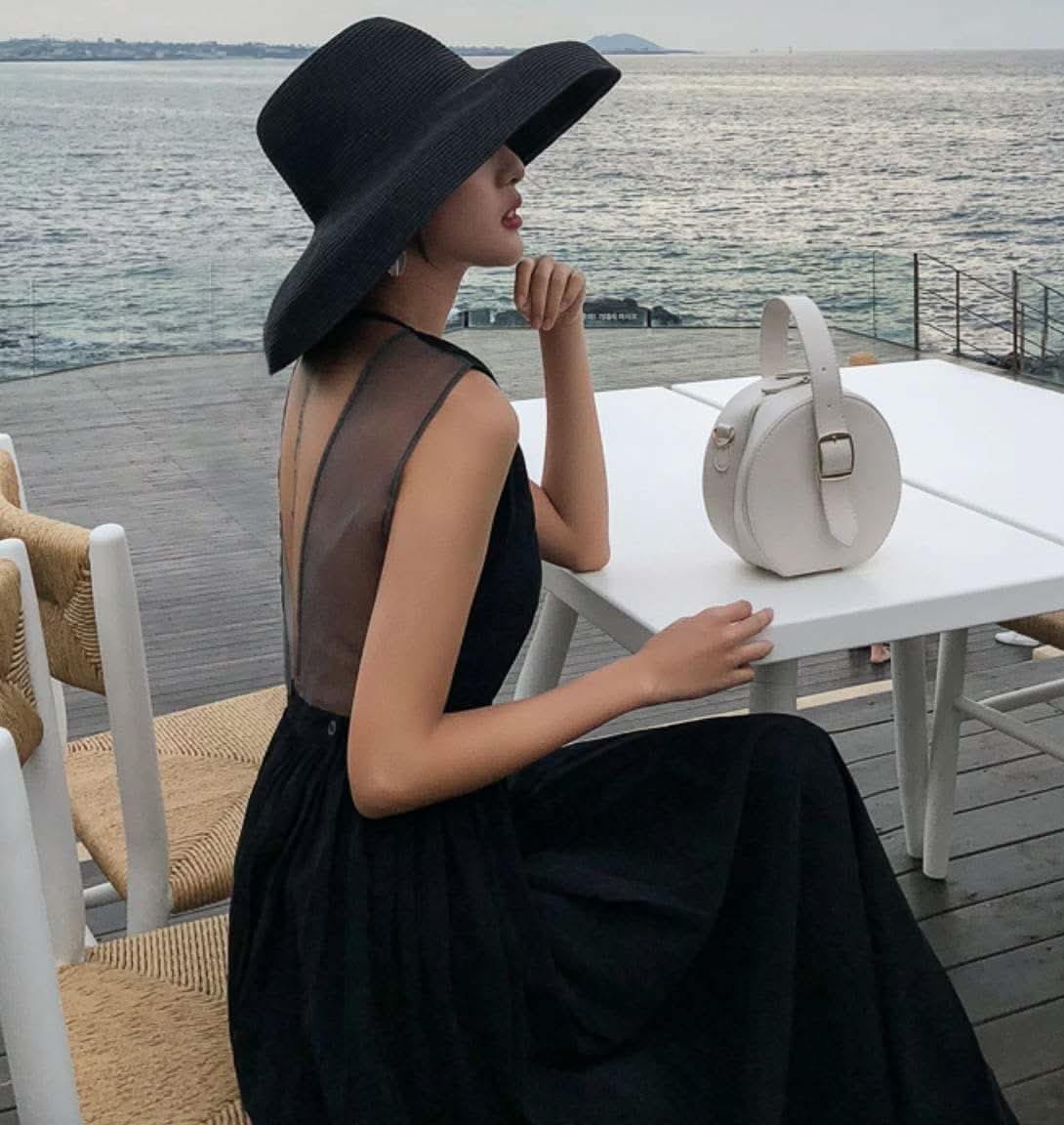 【動画あり】バックシースルーオープンフレアワンピース - select store mirror me【動画あり】バックシースルーオープンフレアワンピース179955473mirror meselect store mirror me179955473XS