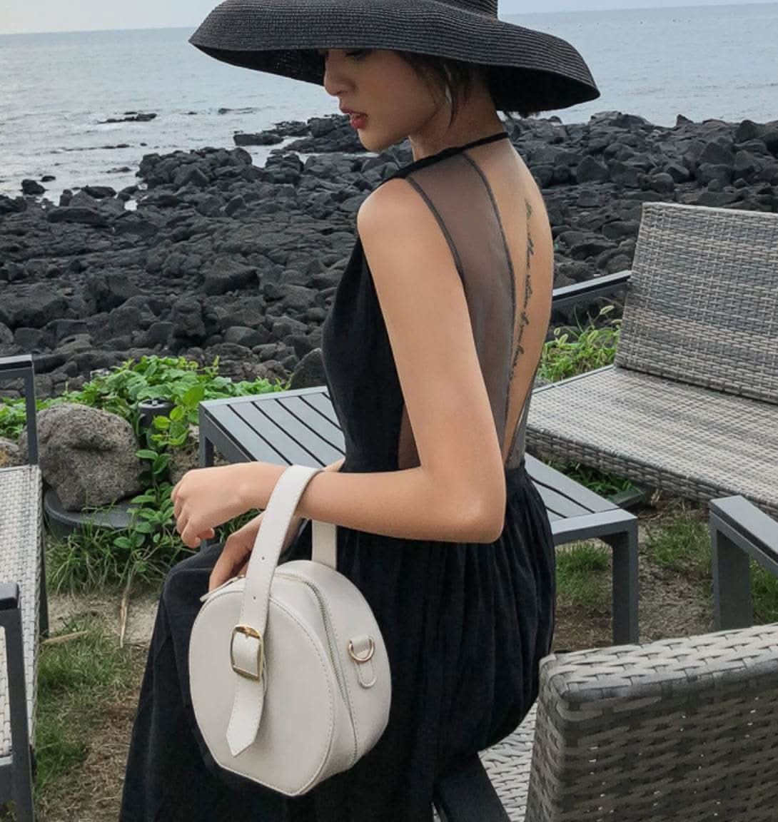 【動画あり】バックシースルーオープンフレアワンピース - select store mirror me【動画あり】バックシースルーオープンフレアワンピース179955473mirror meselect store mirror me179955473XS