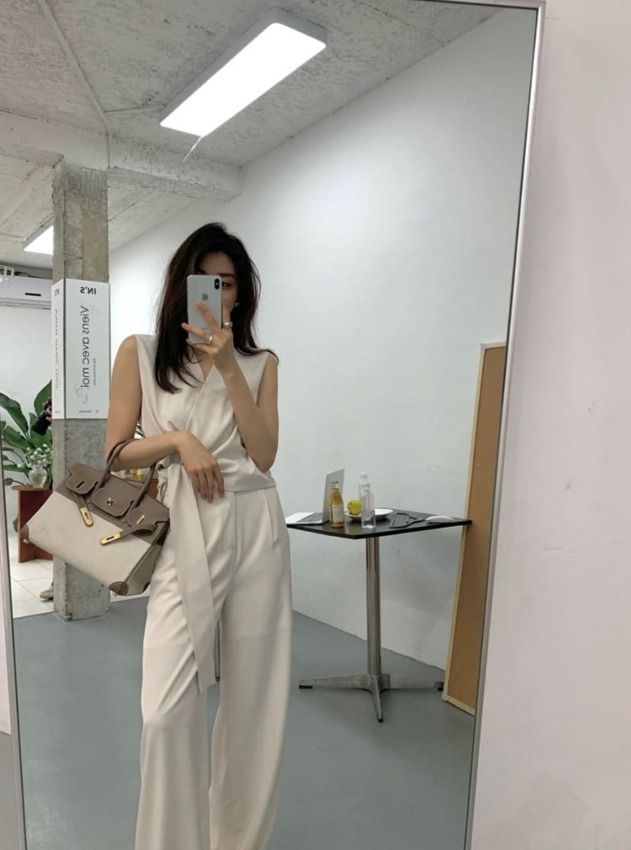 上質カシュクールホワイトパンツセットアップ - select store mirror me上質カシュクールホワイトパンツセットアップ182874668mirror meselect store mirror me182874668S