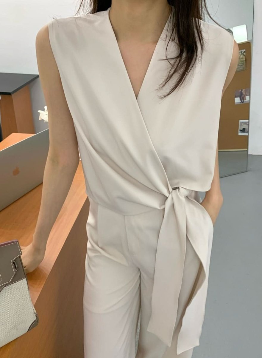 上質カシュクールホワイトパンツセットアップ - select store mirror me上質カシュクールホワイトパンツセットアップ182874668mirror meselect store mirror me182874668S