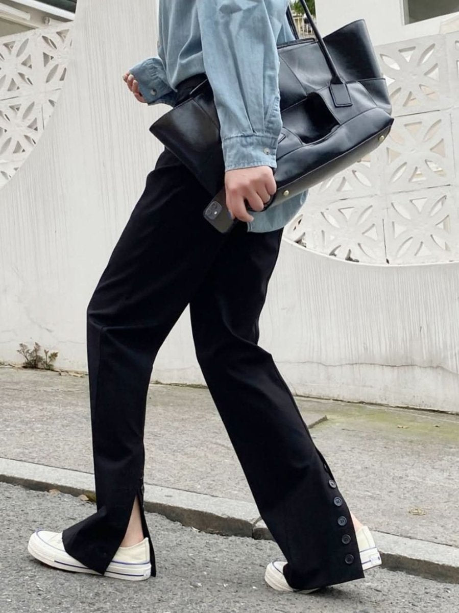 【動画あり】バックカットスリットボタンブラックパンツ - select store mirror me【動画あり】バックカットスリットボタンブラックパンツ185493043mirror meselect store mirror me185493043S