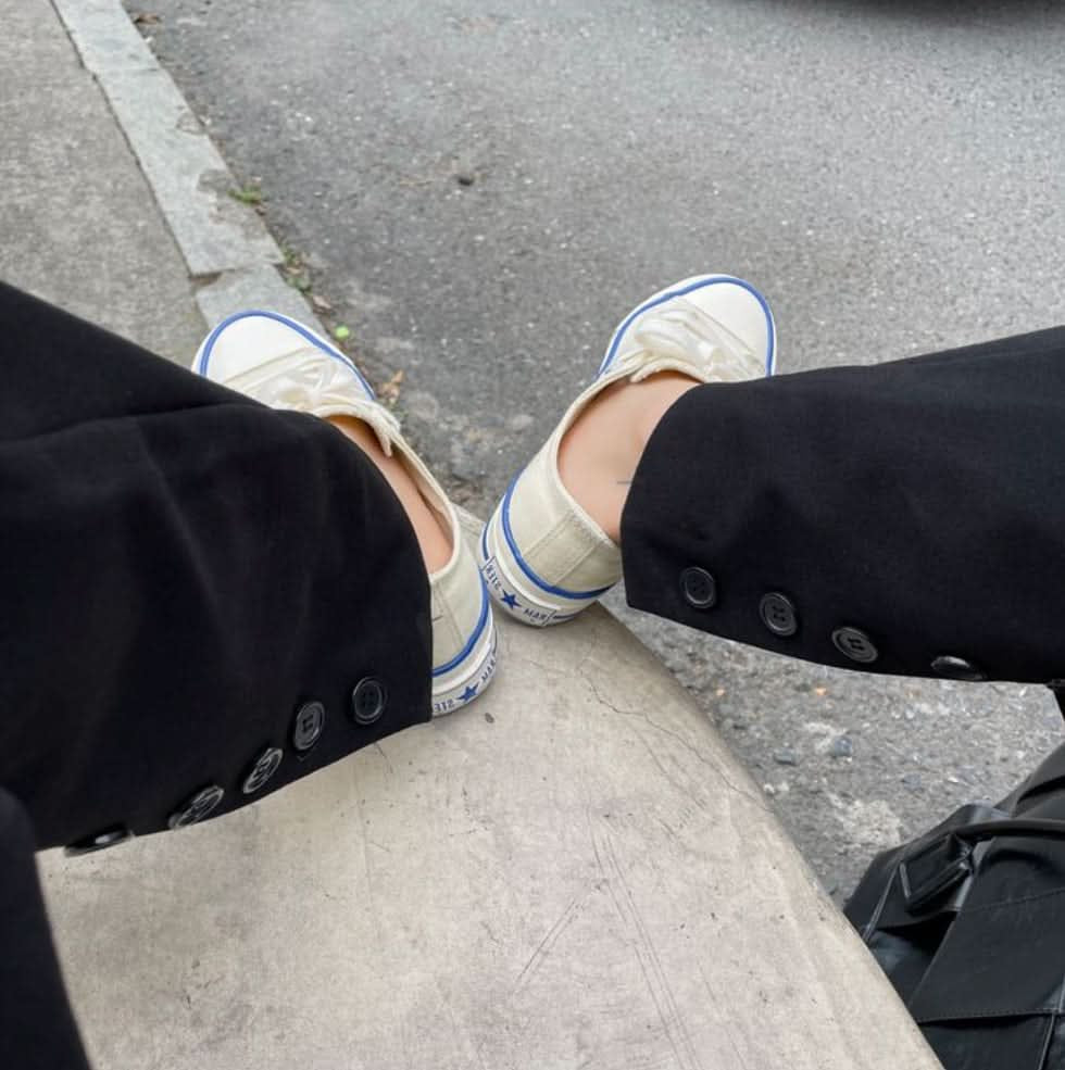 【動画あり】バックカットスリットボタンブラックパンツ - select store mirror me【動画あり】バックカットスリットボタンブラックパンツ185493043mirror meselect store mirror me185493043S