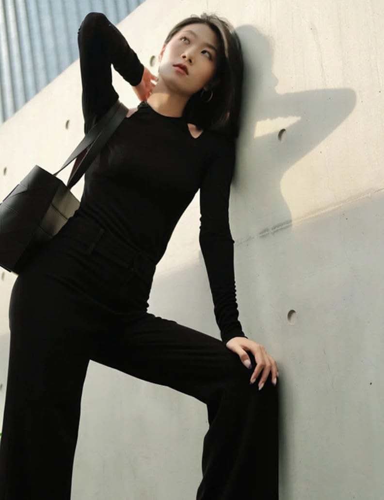 <インスタグラマー様ご愛用>変形デザインネックオープントップス - select store mirror me<インスタグラマー様ご愛用>変形デザインネックオープントップス194864611mirror meselect store mirror me194864611S