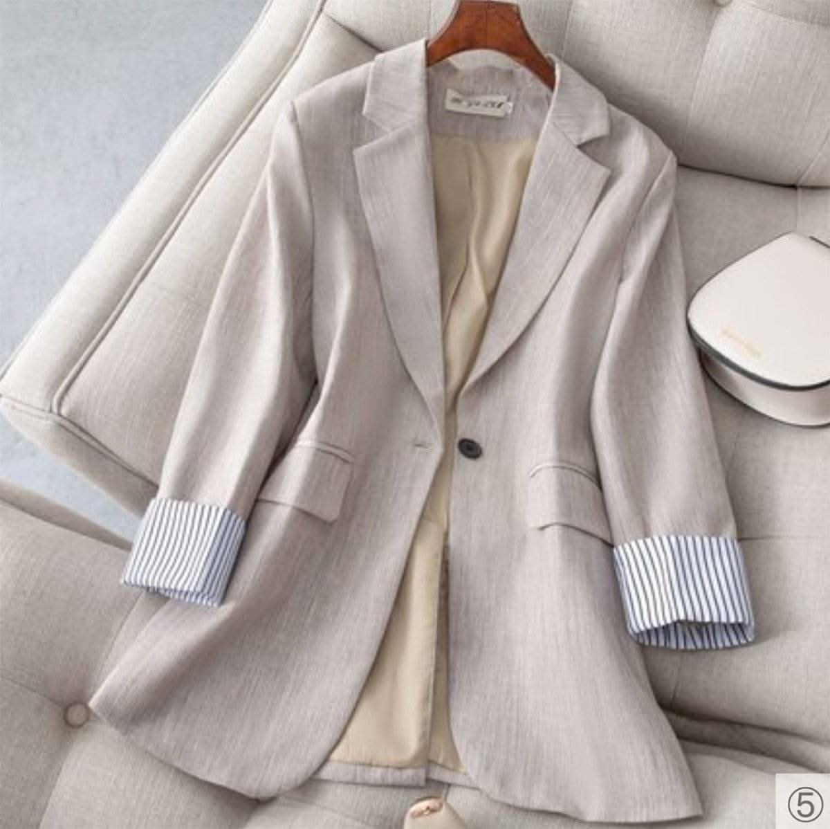 切り返し袖ストライプ美ラインジャケット 2色展開 - select store mirror me切り返し袖ストライプ美ラインジャケット 2色展開103552515mirror meselect store mirror me103552515ベージュ S