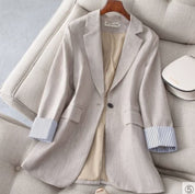 切り返し袖ストライプ美ラインジャケット 2色展開 - select store mirror me切り返し袖ストライプ美ラインジャケット 2色展開103552515mirror meselect store mirror me103552515ベージュ S