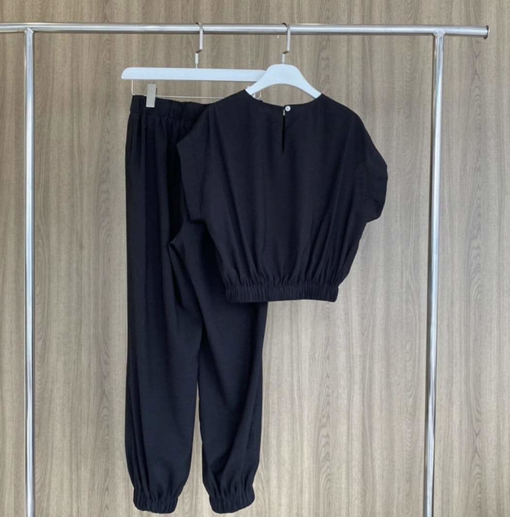 フレンチスリーブトップス&ジョガーパンツセットアップ 2色展開 - select store mirror meフレンチスリーブトップス&ジョガーパンツセットアップ 2色展開140550752mirror meselect store mirror me140550752ベージュ S