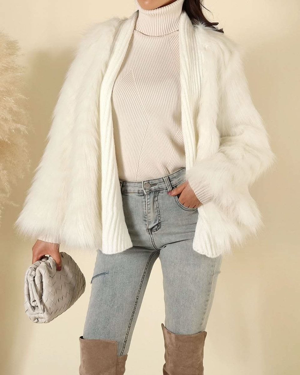 【動画あり】リブニット切り替えボリュームファーコート 2色展開 - select store mirror me【動画あり】リブニット切り替えボリュームファーコート 2色展開152259171mirror meselect store mirror me152259171ホワイト S