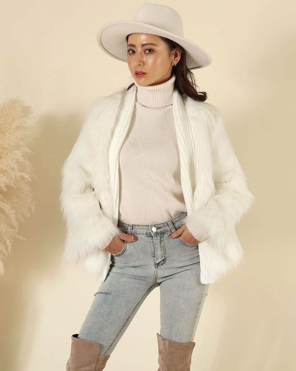 【動画あり】リブニット切り替えボリュームファーコート 2色展開 - select store mirror me【動画あり】リブニット切り替えボリュームファーコート 2色展開152259171mirror meselect store mirror me152259171ホワイト S