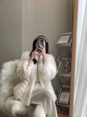 【動画あり】リブニット切り替えボリュームファーコート 2色展開 - select store mirror me【動画あり】リブニット切り替えボリュームファーコート 2色展開152259171mirror meselect store mirror me152259171ホワイト S