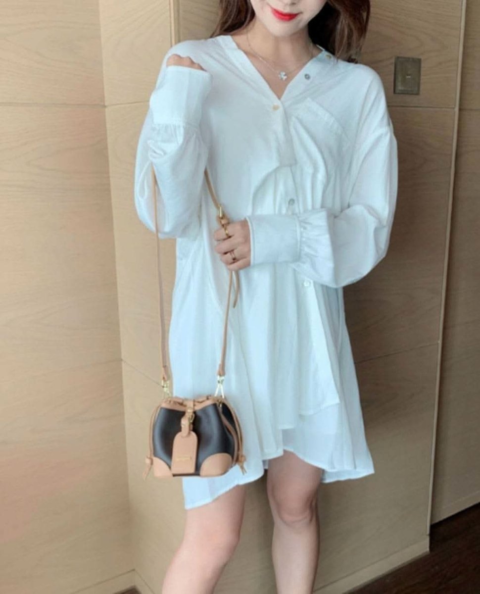 切り替えレザー巾着ショルダーバッグ 2色展開 - select store mirror me切り替えレザー巾着ショルダーバッグ 2色展開159790498mirror meselect store mirror me159790498ホワイト(小サイズ)