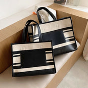 【動画あり】切り替えレザーポケットボーダートートバッグ 2種展開 - select store mirror me【動画あり】切り替えレザーポケットボーダートートバッグ 2種展開162335058mirror meselect store mirror me162335058小サイズ