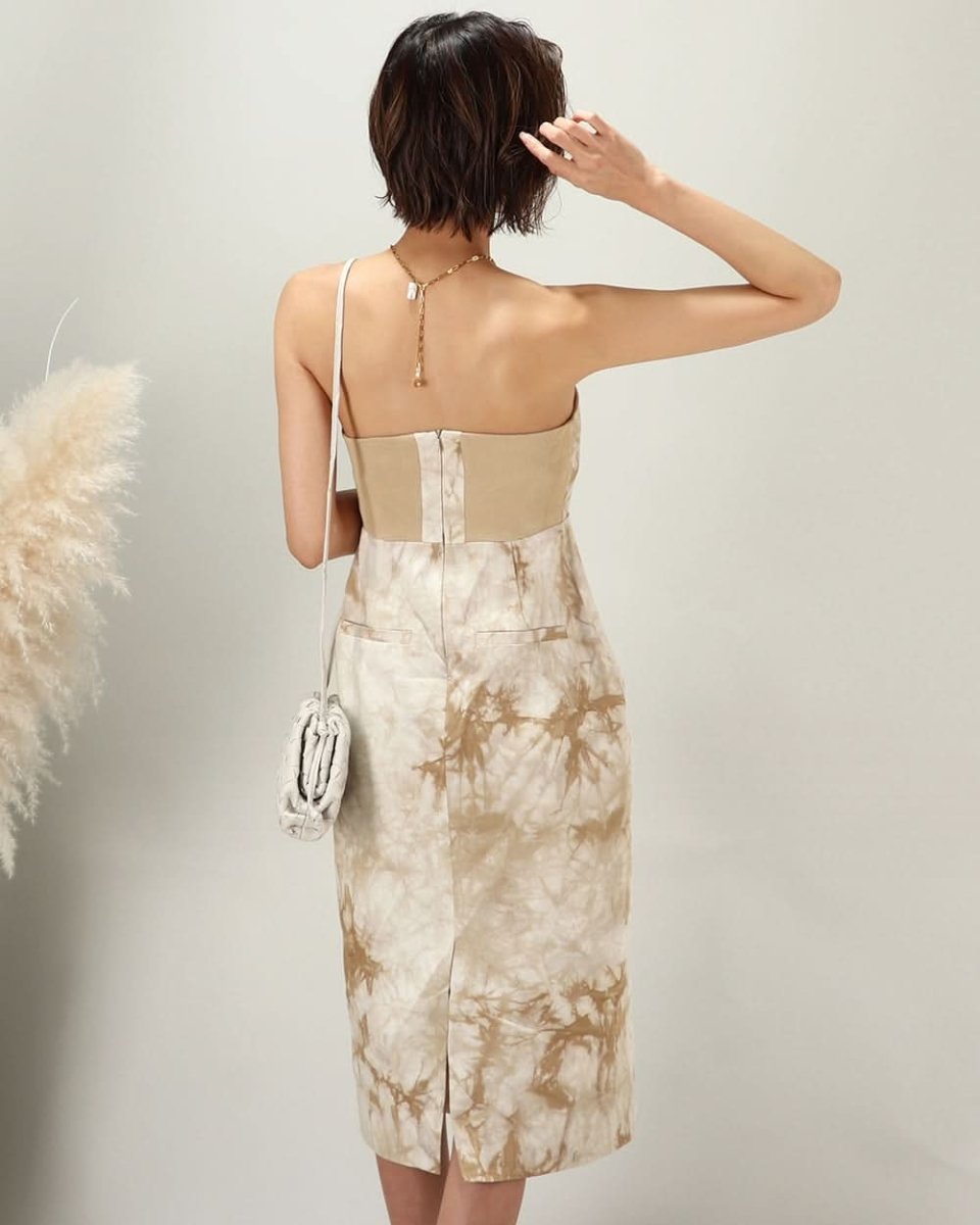 絞り染めデザインベアトップスリットワンピース 2色展開 - select store mirror me絞り染めデザインベアトップスリットワンピース 2色展開163820530mirror meselect store mirror me163820530ベージュ S