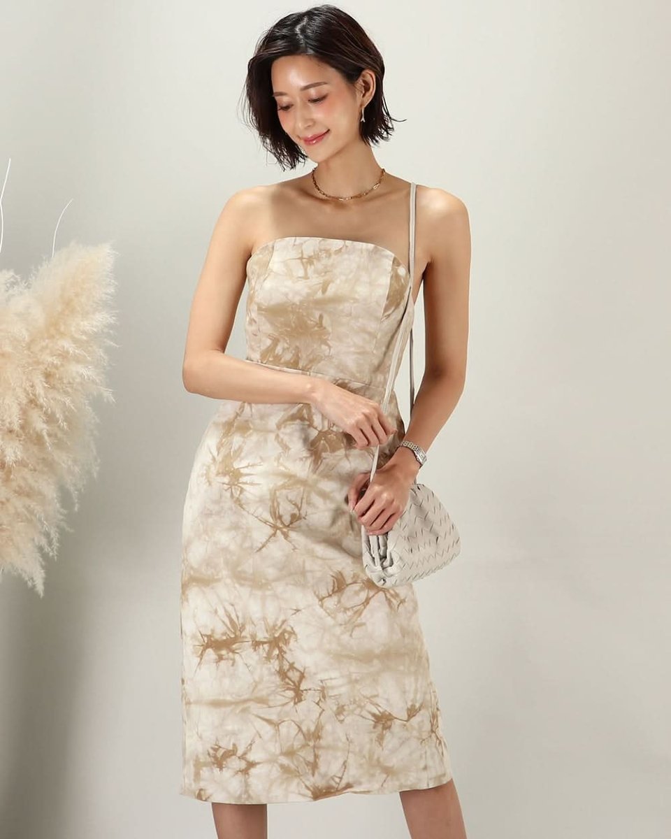 絞り染めデザインベアトップスリットワンピース 2色展開 - select store mirror me絞り染めデザインベアトップスリットワンピース 2色展開163820530mirror meselect store mirror me163820530ベージュ S