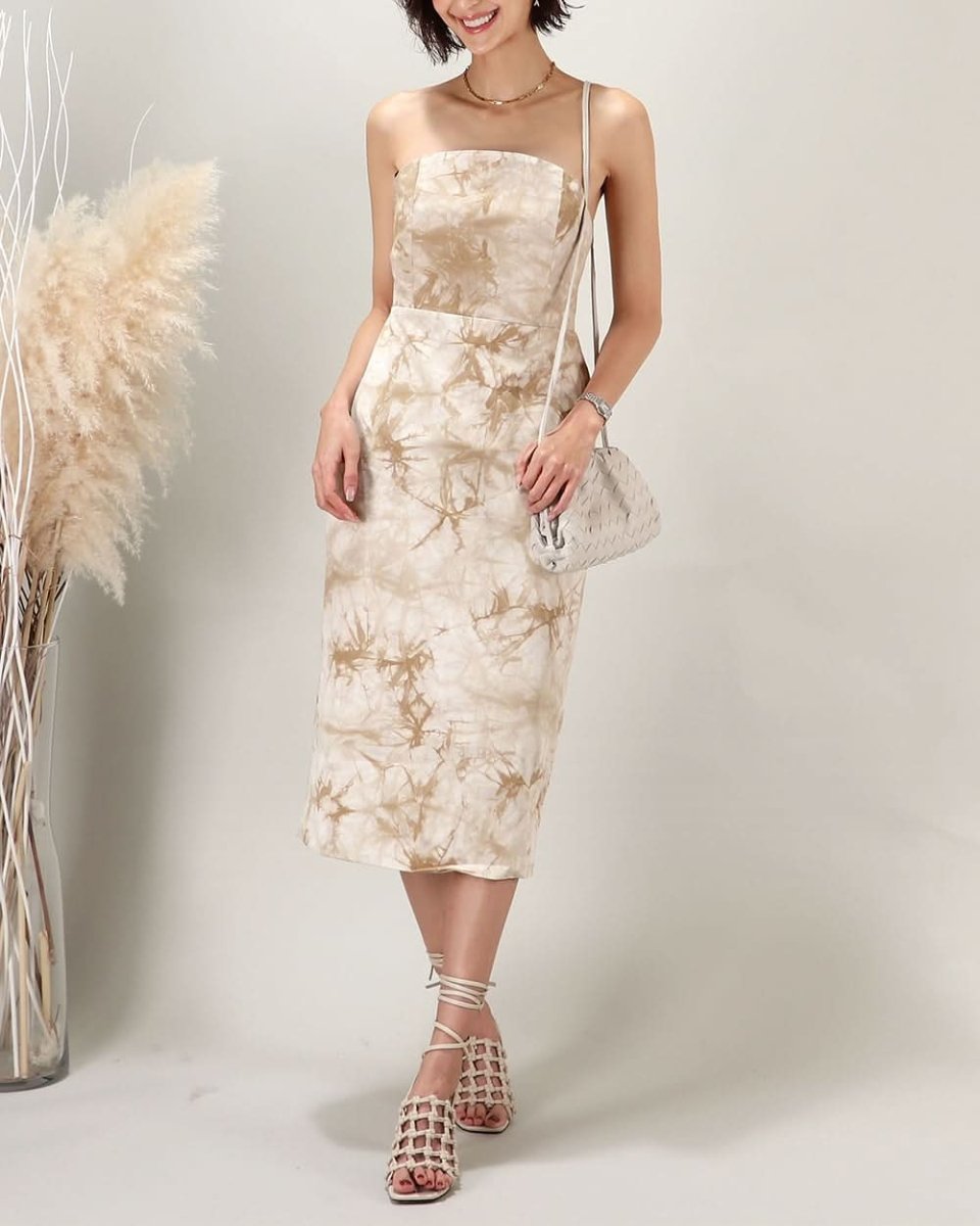 絞り染めデザインベアトップスリットワンピース 2色展開 - select store mirror me絞り染めデザインベアトップスリットワンピース 2色展開163820530mirror meselect store mirror me163820530ベージュ S