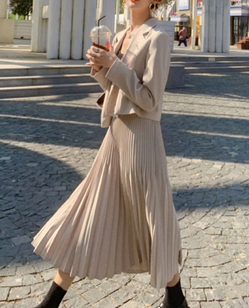 【動画あり】ショート丈ジャケット&ミックスプリーツスカートセットアップ 2色展開 - select store mirror me【動画あり】ショート丈ジャケット&ミックスプリーツスカートセットアップ 2色展開164652981mirror meselect store mirror me164652981ベージュ S