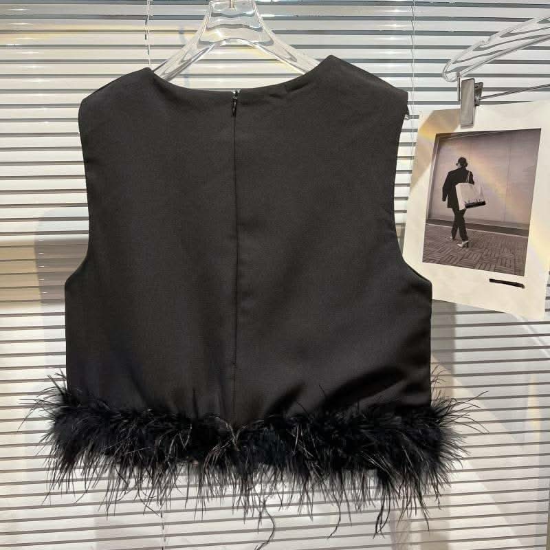 <インスタグラマー様ご愛用>【動画あり】フェザーノースリーブトップス  2色展開 - select store mirror me<インスタグラマー様ご愛用>【動画あり】フェザーノースリーブトップス  2色展開177960935mirror meselect store mirror me177960935ホワイトS