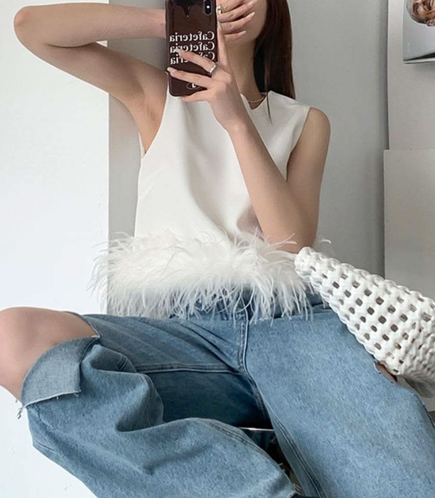 <インスタグラマー様ご愛用>【動画あり】フェザーノースリーブトップス  2色展開 - select store mirror me<インスタグラマー様ご愛用>【動画あり】フェザーノースリーブトップス  2色展開177960935mirror meselect store mirror me177960935ホワイトS