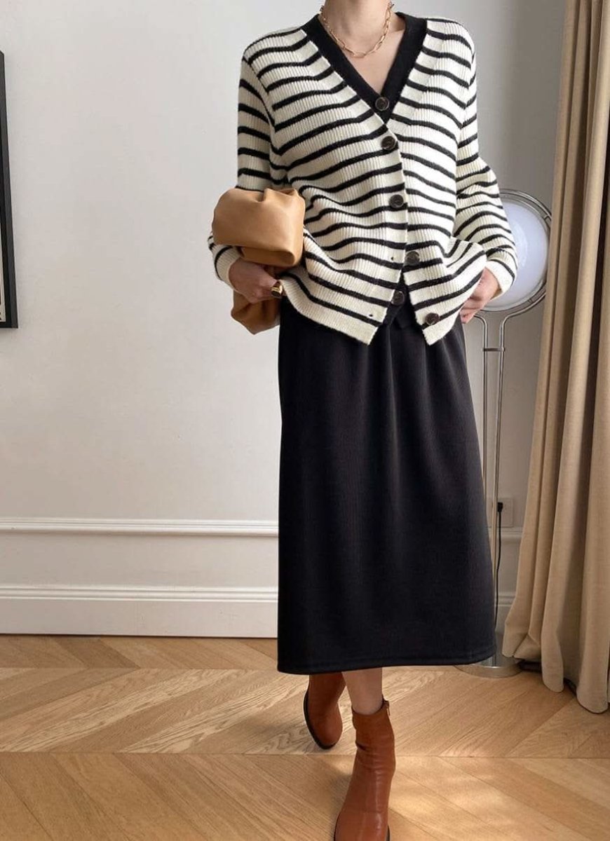 【動画あり】重ね着風ダブルボタンボーダーニットカーディガン 2色展開 - select store mirror me【動画あり】重ね着風ダブルボタンボーダーニットカーディガン 2色展開190811870mirror meselect store mirror me190811870ホワイト